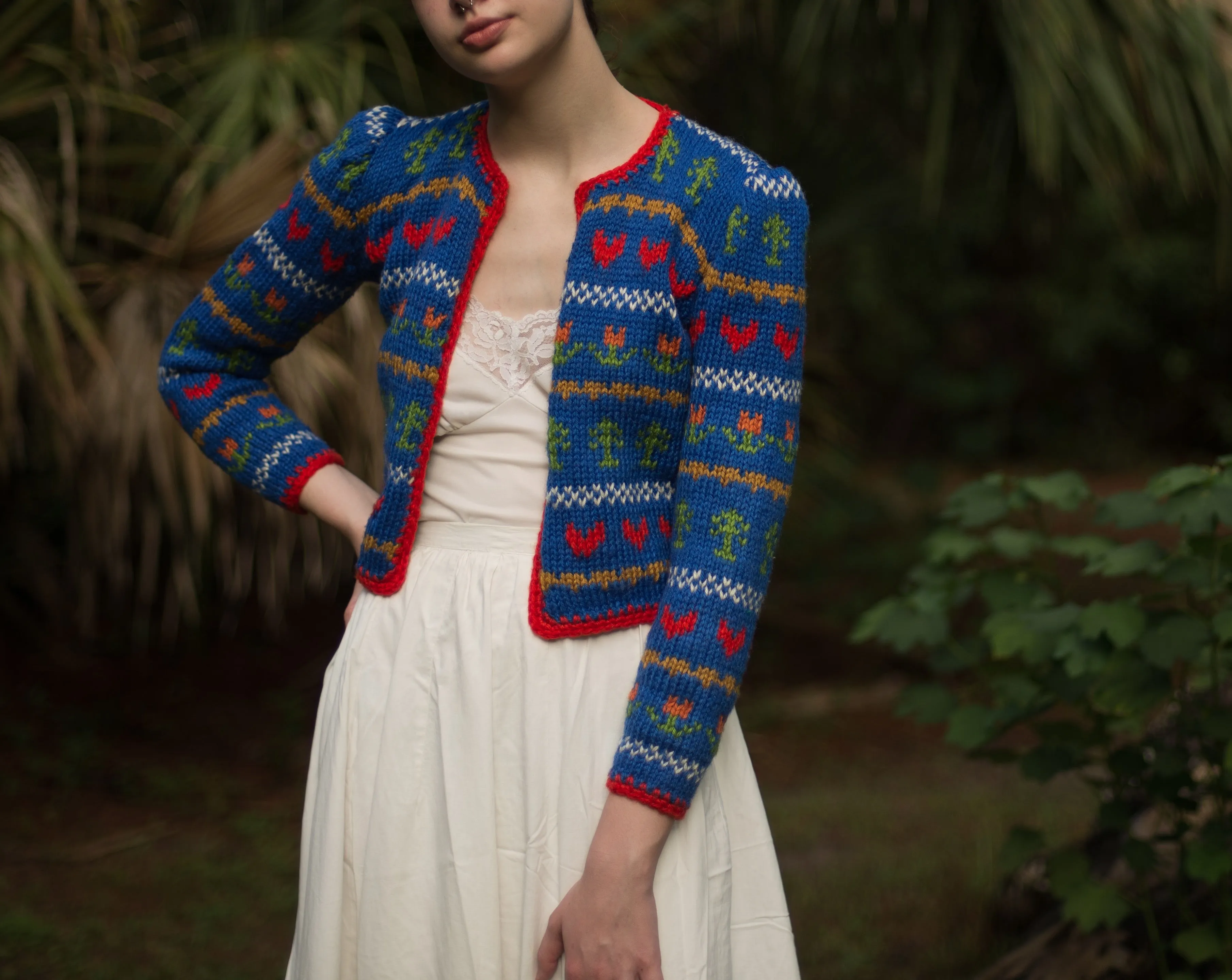 50s/60s pure wool hand knit open cardigan with heart and nature motif, small-medium