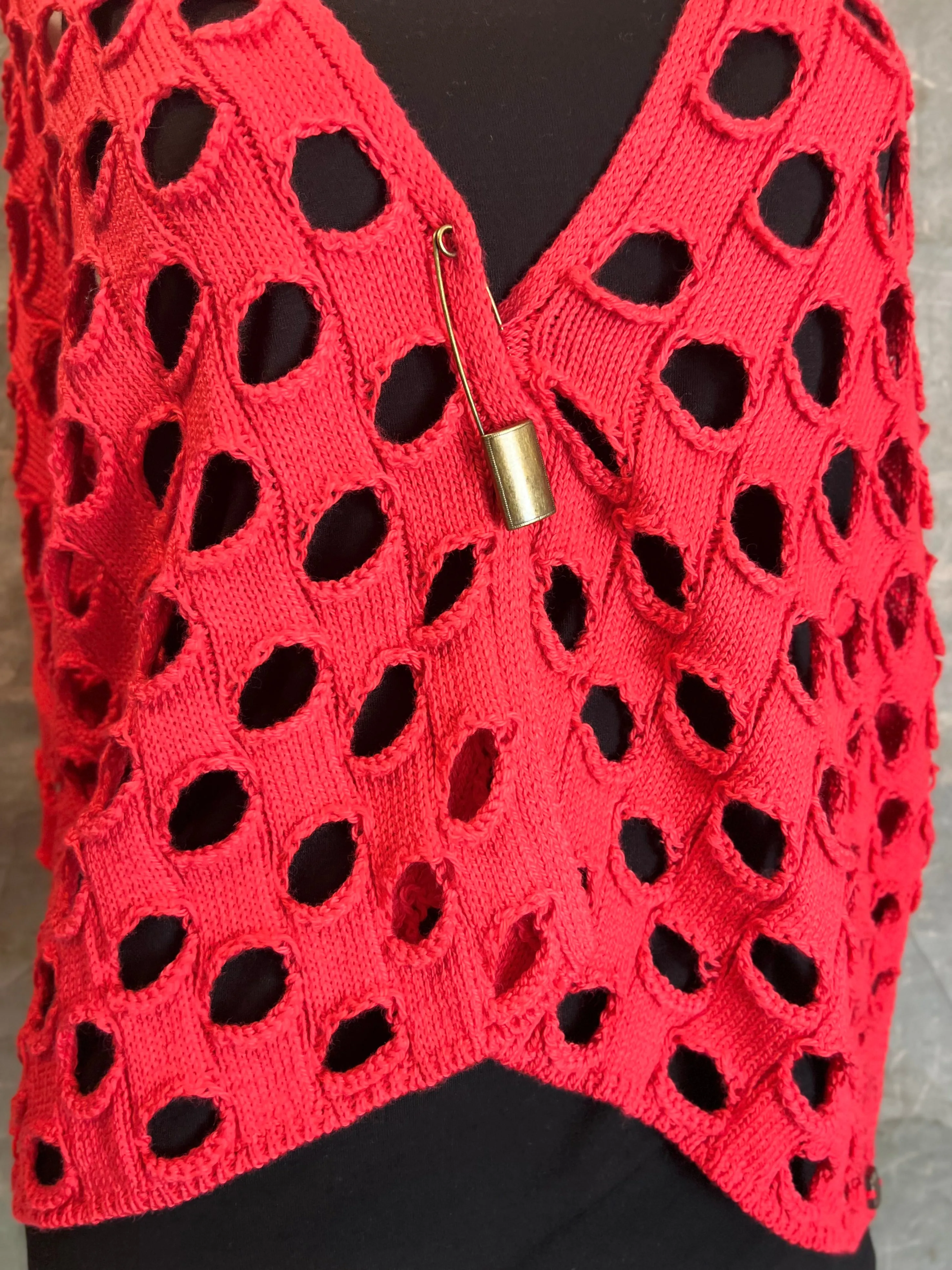 5200 Holiday Knit Cardi-Cherry