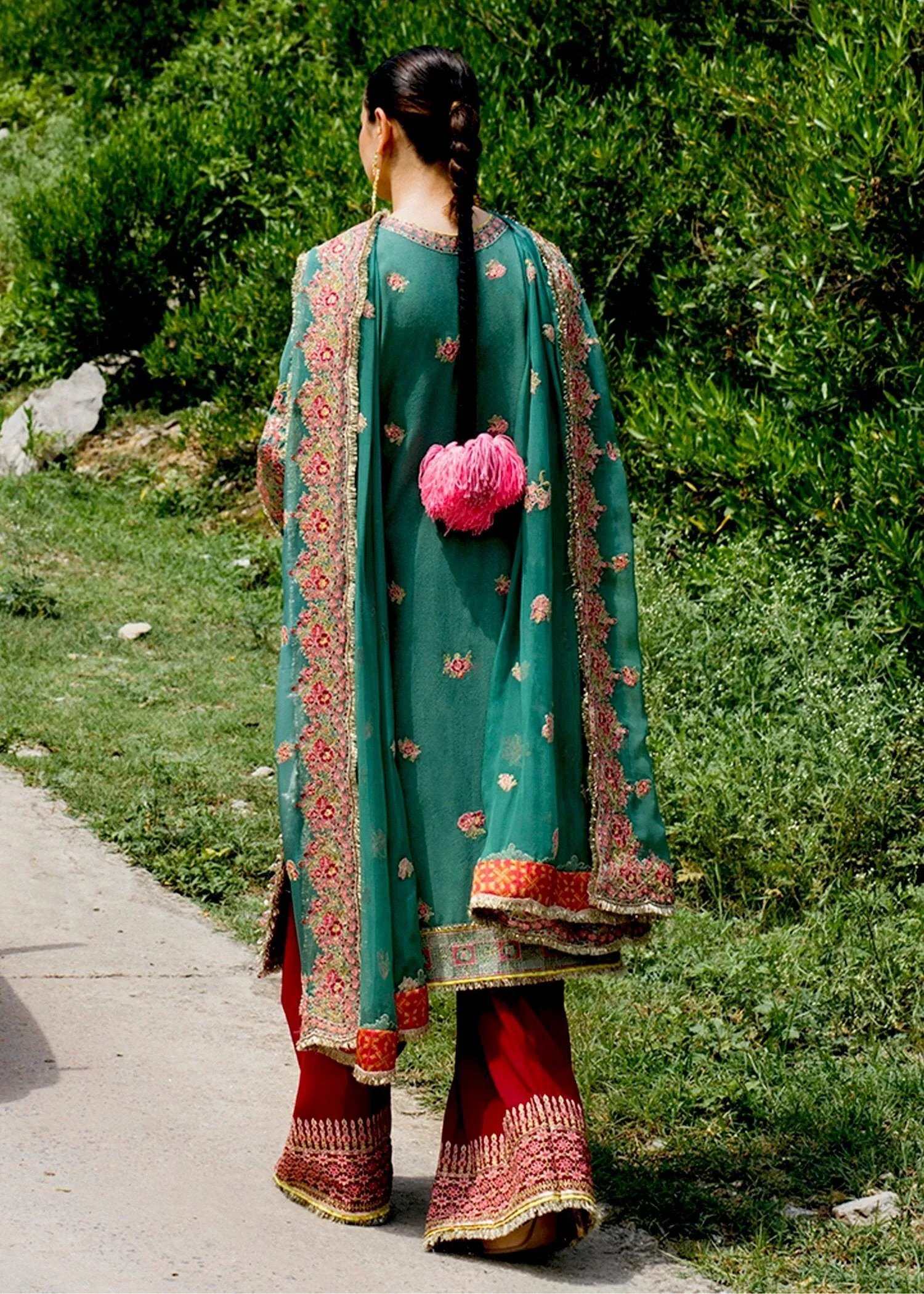 Hussain Rehar · Rumli Festive Karandi Collection '21 – Zankai