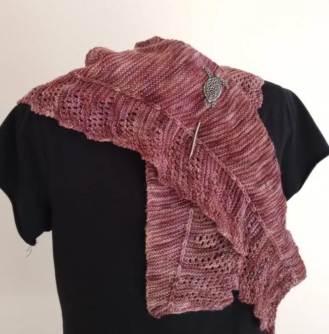JUL Designs Shawl Sticks - Filigree Sea Turtle Shawl Stick