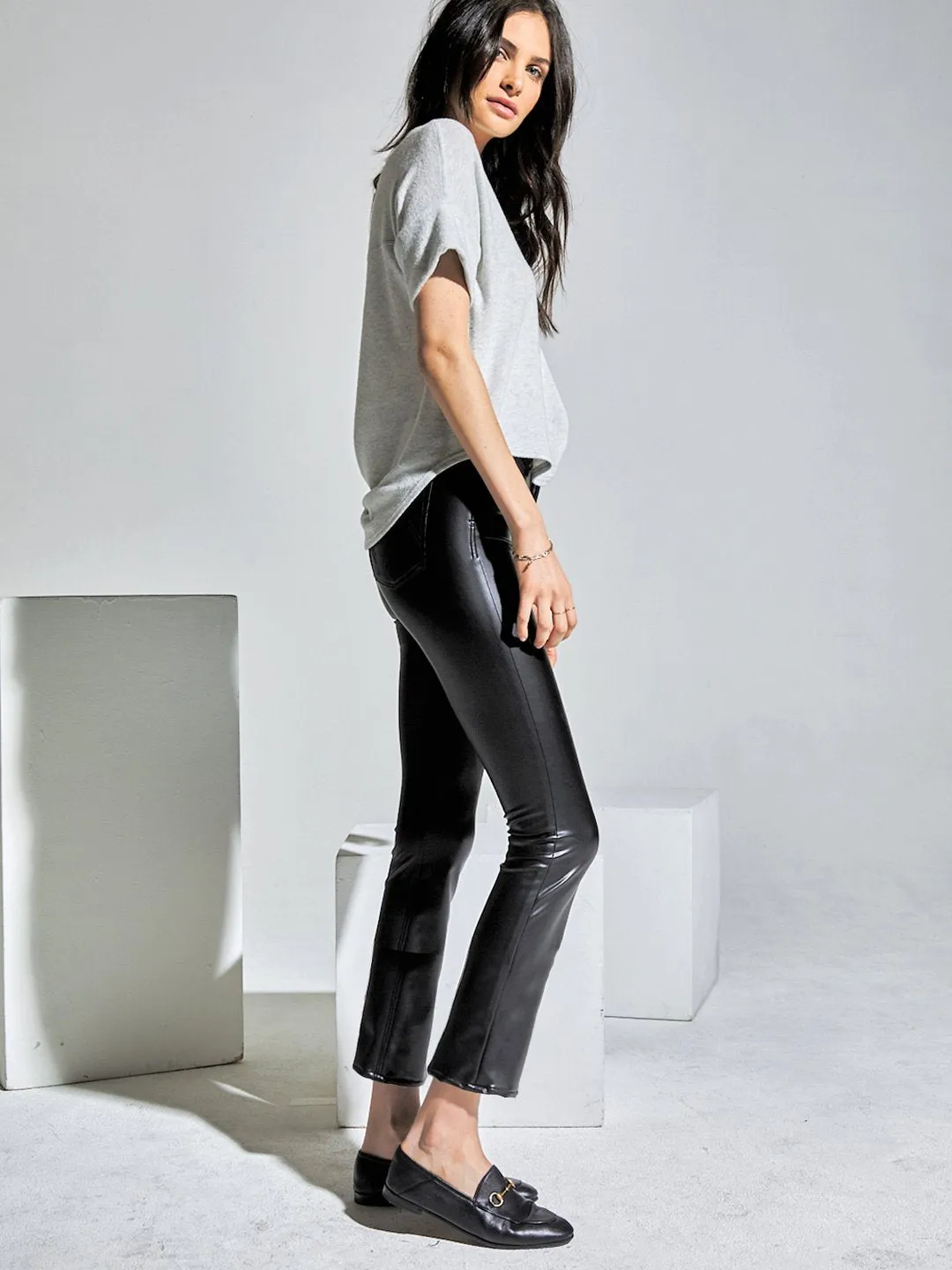 MCGUIRE - CROPPED GAINSBOURG BLACK FAUX CALFSKIN