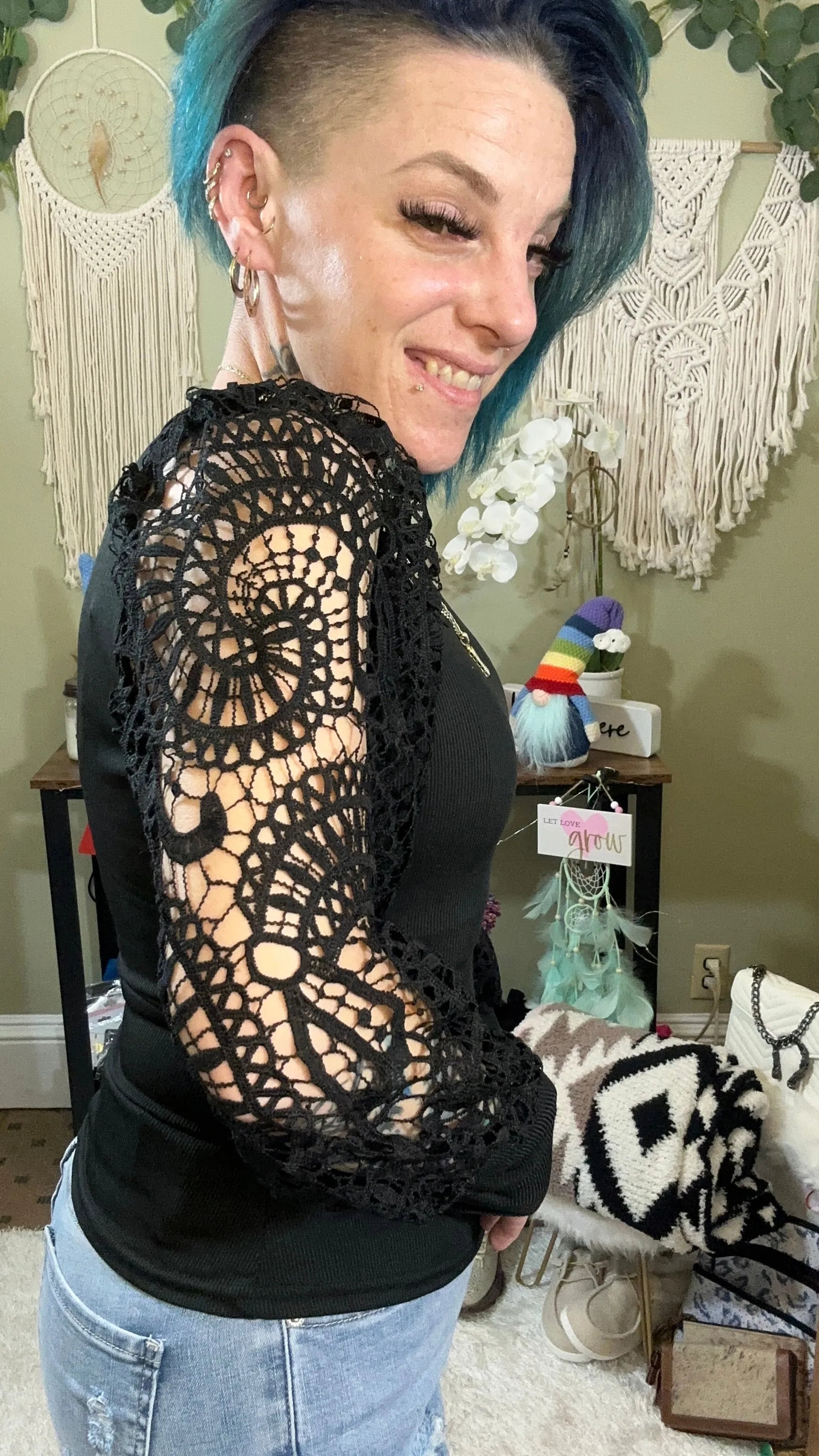 The Lilah Lace Top