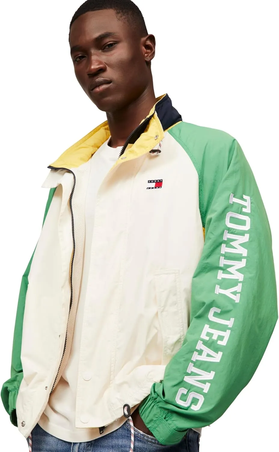 Tommy Jeans Men's Lightweight Hooded Waterproof Colorblock Windbreaker Jacket