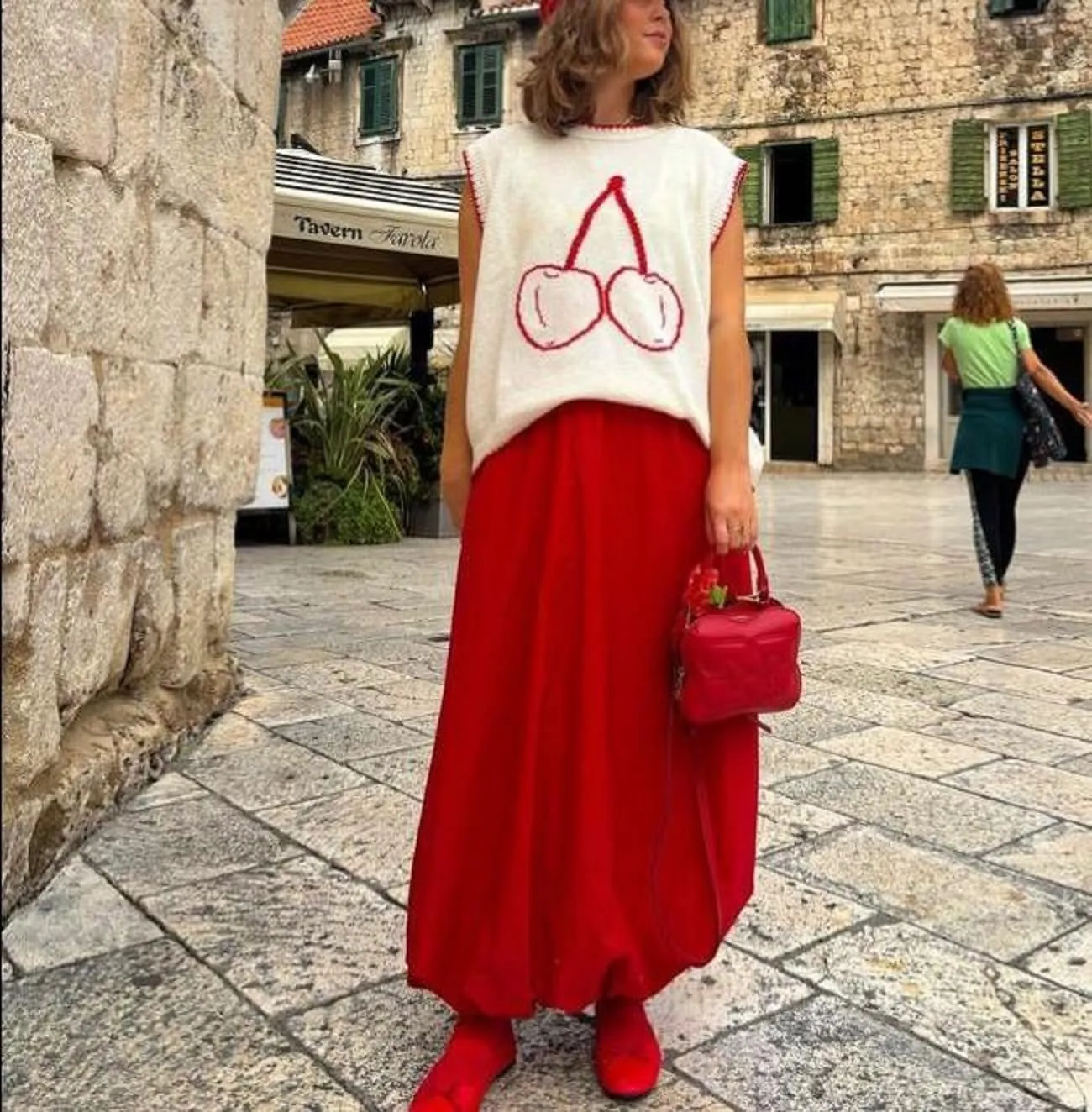 Women Graphic Sweater Vest Y2k Sleeveless Lobster Pullover Top Crew Neck Lightweight Fall Knit Tank Top